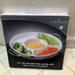 Porcelain serving rack